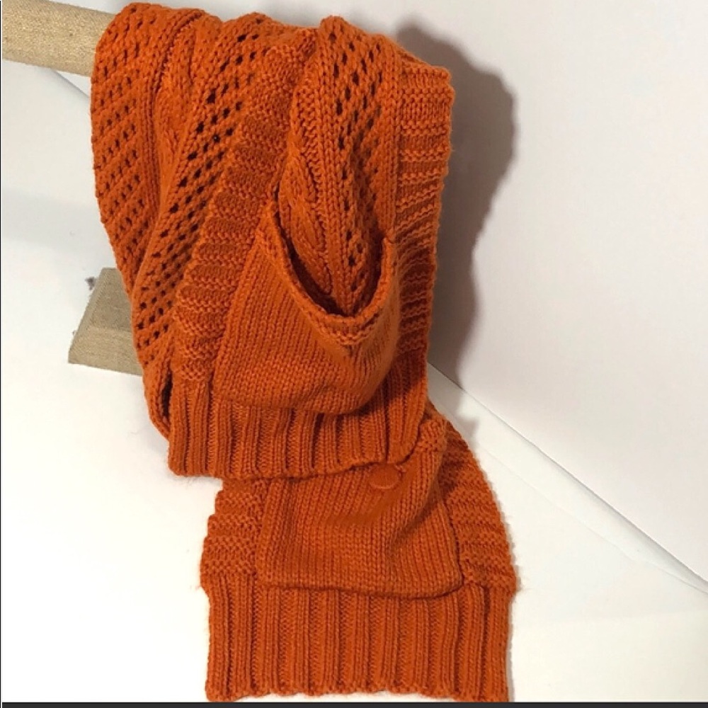 2 Scarf Bundle - Picture 7 of 8